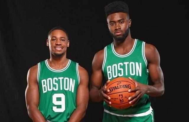 西甲第19轮：姆巴佩2射1传阿诺德助攻+伤退 皇马3-0毕巴距榜首1分（西甲第19轮：姆巴佩梅开二度外加助攻 阿诺德助攻后伤退 皇马3-0毕巴距榜首仅差1分）