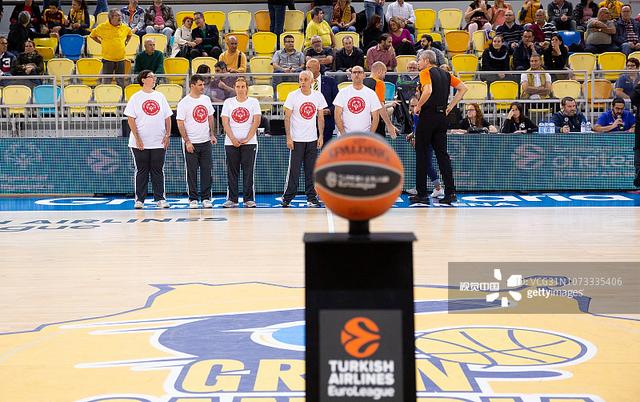 女排世联决赛对阵出炉！巴西3-2逆转日本，与意大利争夺冠军（世联女排决赛对阵确定：巴西3-2逆转日本，将与意大利争冠）