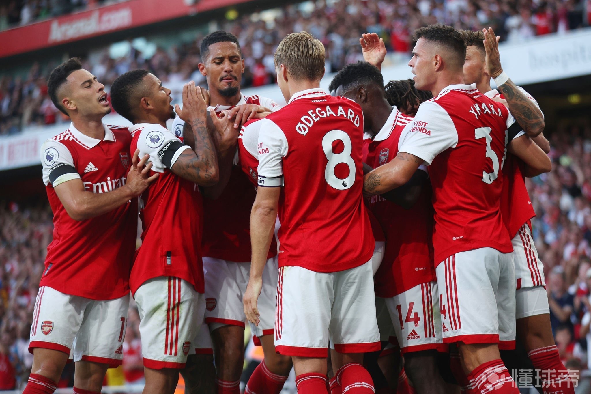 日职联半场：两队屡失良机，柏太阳神0-0名古屋鲸鱼（日职联半场：良机频失，柏太阳神暂0-0名古屋鲸鱼）