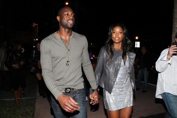 杜震宇祝贺邵佳一：带队走出低谷，球迷要支持我们的本土教练（杜震宇向邵佳一致贺：率队走出困境，呼吁球迷力挺本土主帅）