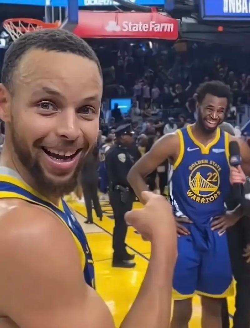 德天空：桑德兰、狼队有意瑞尔森；该球员一直想去英超踢球（德天空：狼队、桑德兰有意瑞尔森，球员渴望登陆英超）