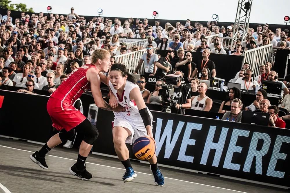 赫内斯：我希望穆勒未来回拜仁担任高管，他既聪明又受欢迎（赫内斯：期待穆勒将来回归拜仁出任管理层，他聪明且备受欢迎）