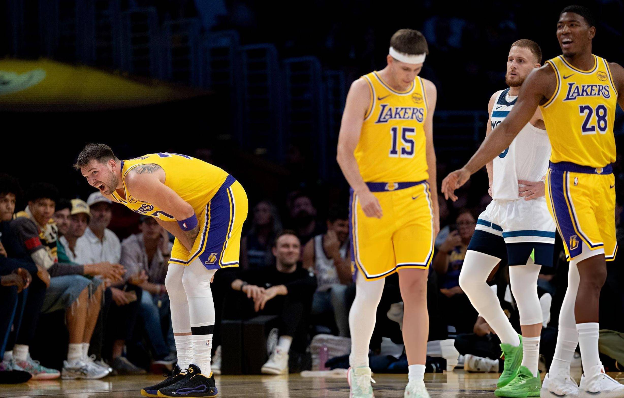 美职联半场：萨比、拉沃尔达破门，温哥华白浪2-0洛杉矶FC（美职联半场战报：萨比、拉沃尔达建功，温哥华白浪2-0洛杉矶FC）